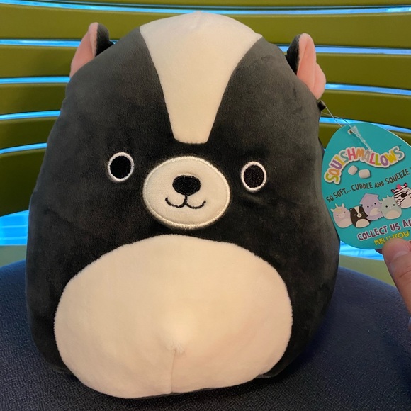 7” Skyler Skunk& Chip beaver Squishmallow LOT BNWT - Picture 2 of 6